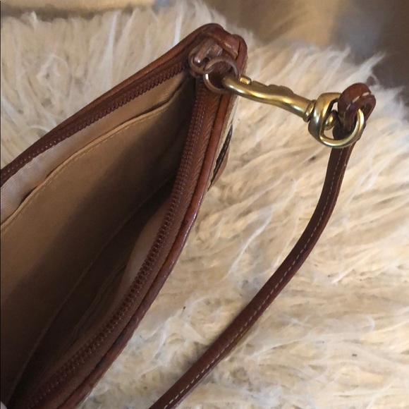 Coach wristlet - Picture 4 of 5